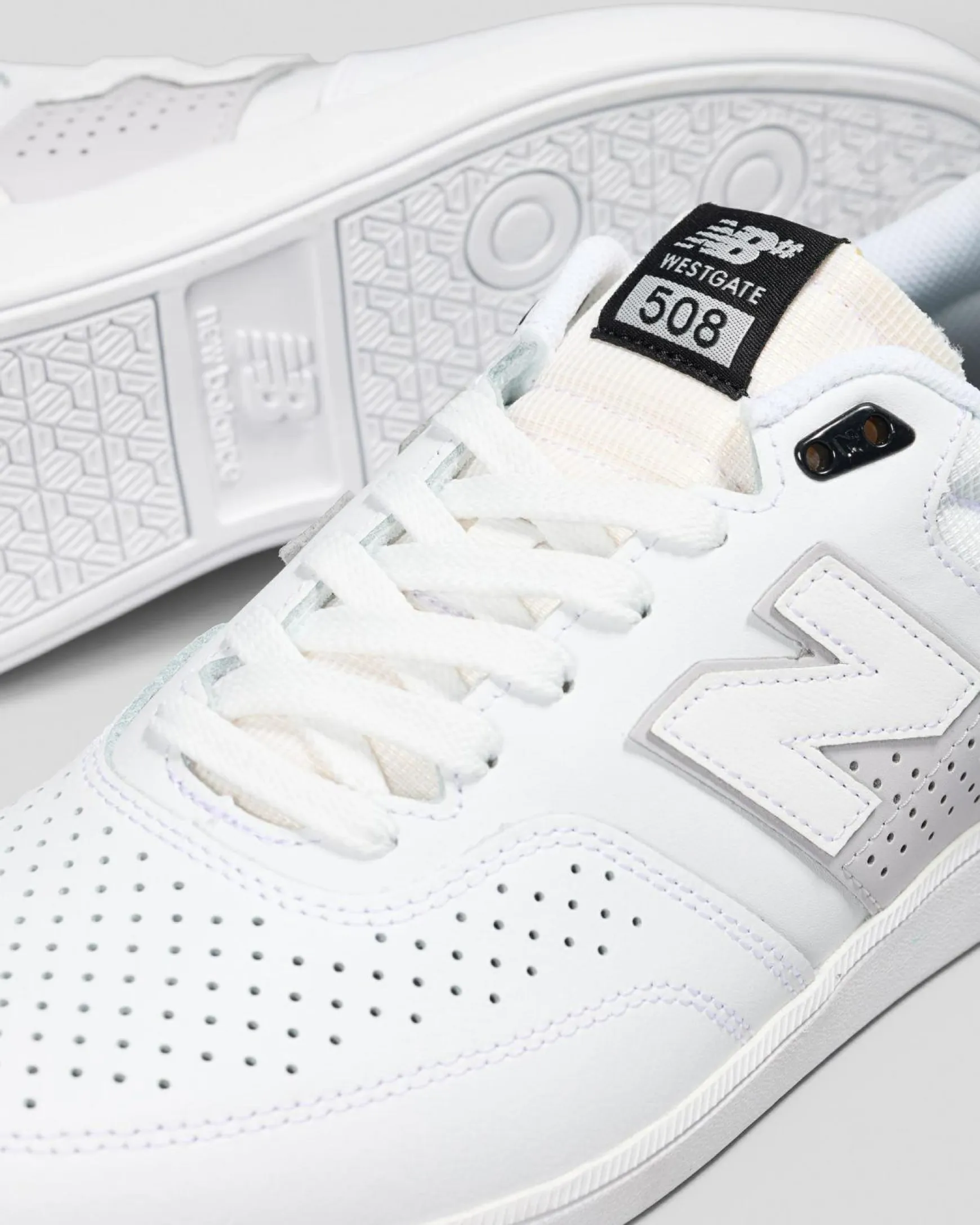 508 V1 Shoes