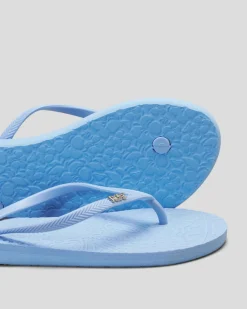 Antilles II Thongs