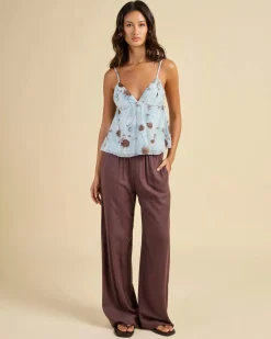 Avery Top