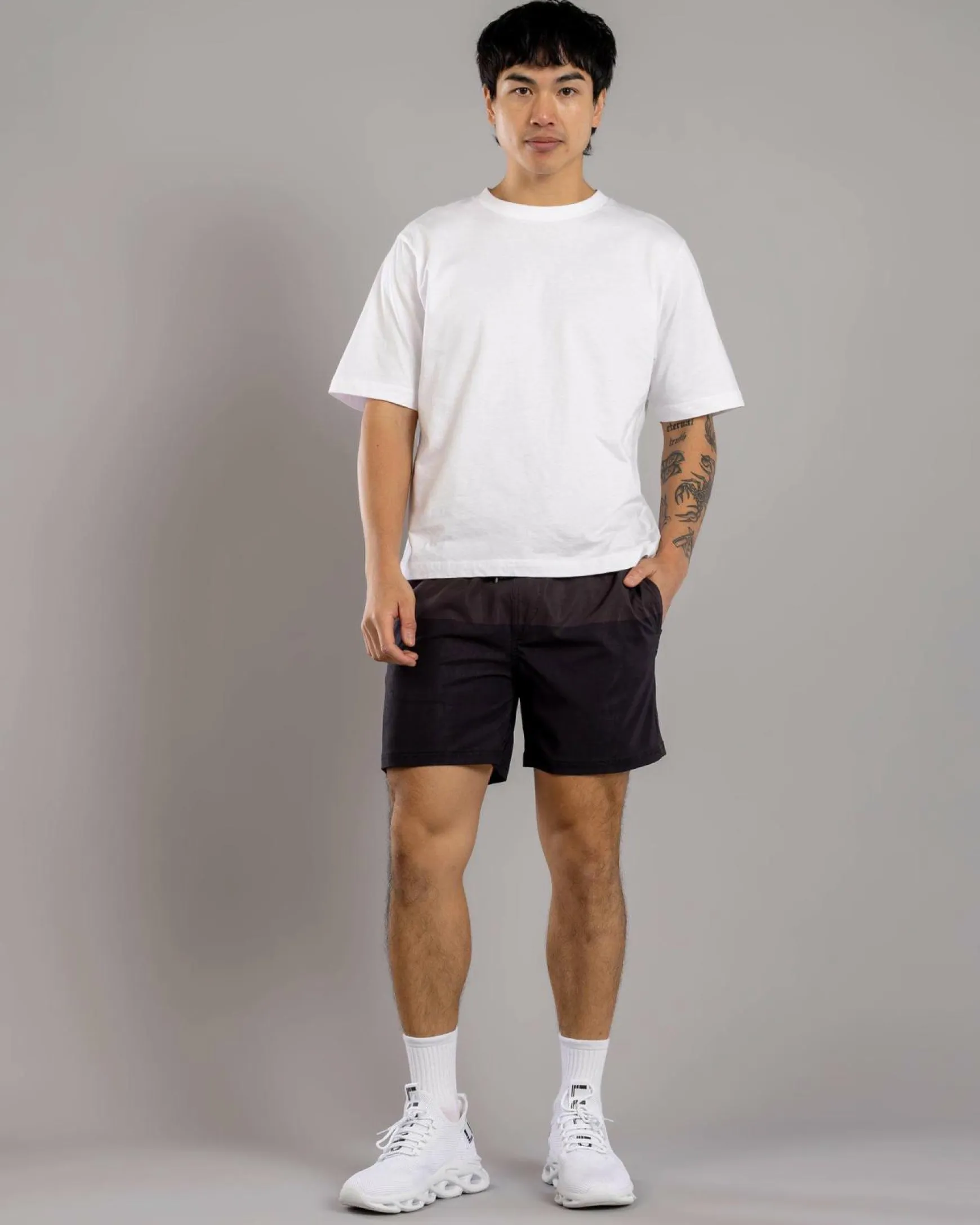 Bicolour Elastic Waist Shorts