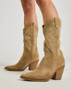 Buck Boots