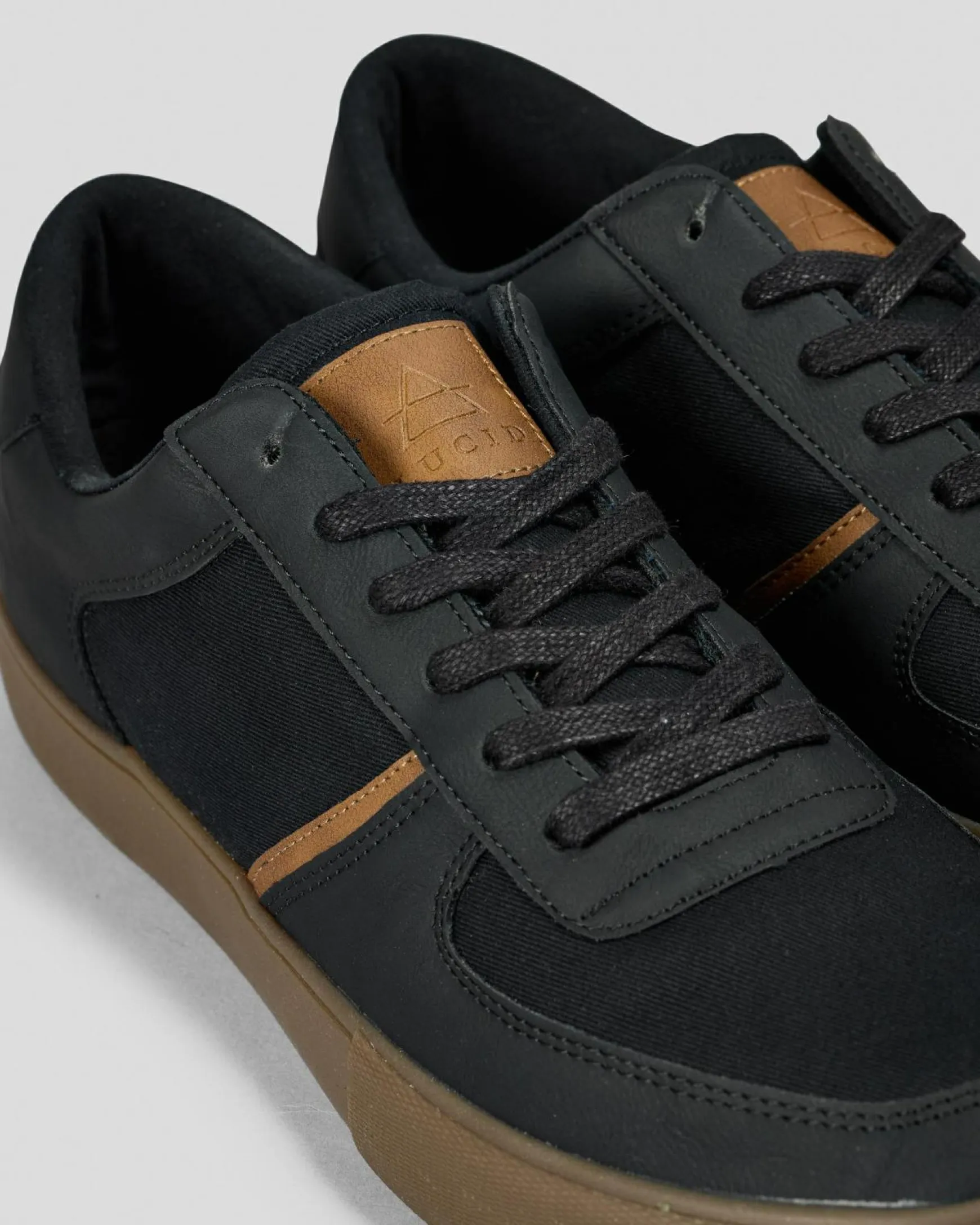 Chester 2 Shoes