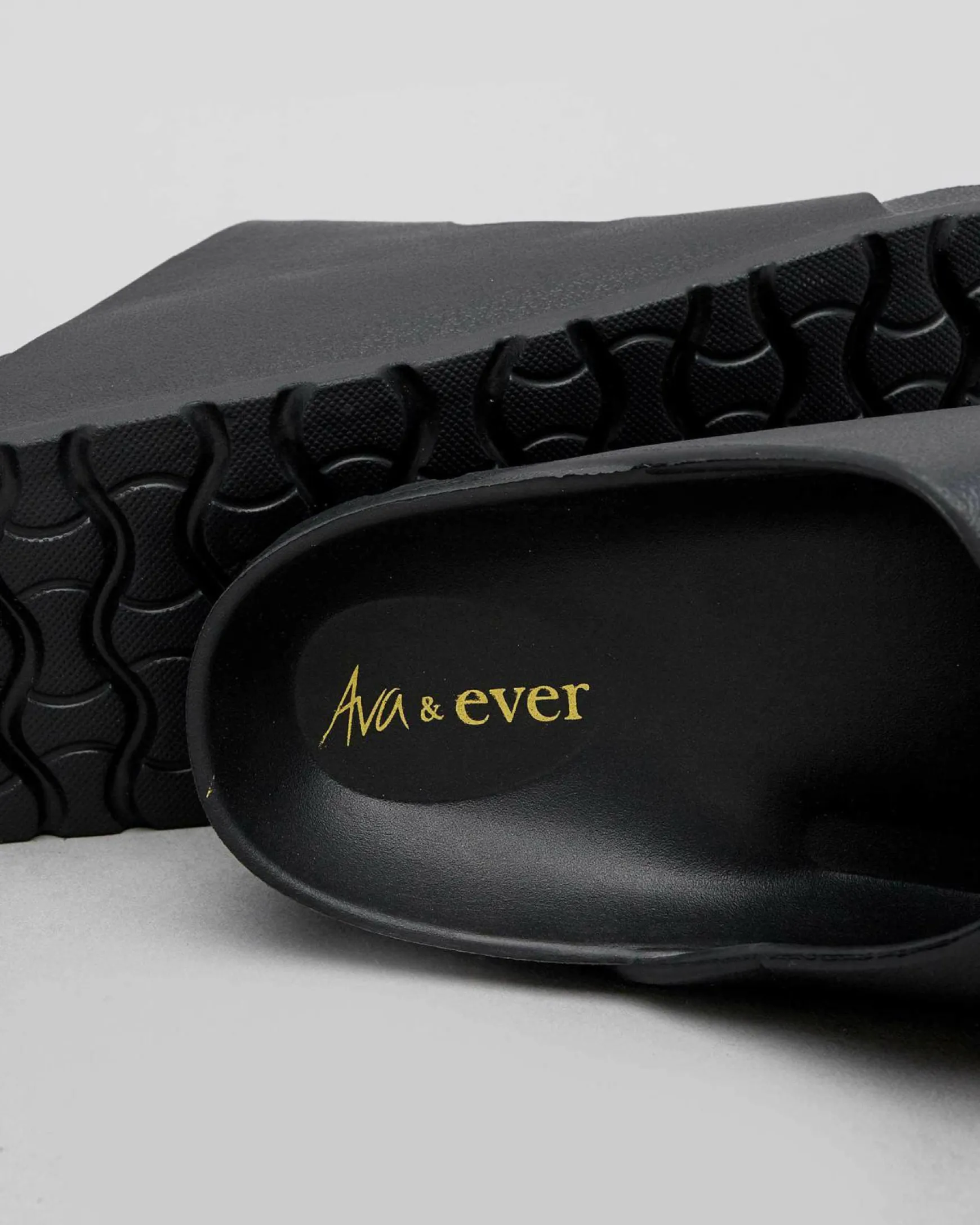 Denver Slide Sandals