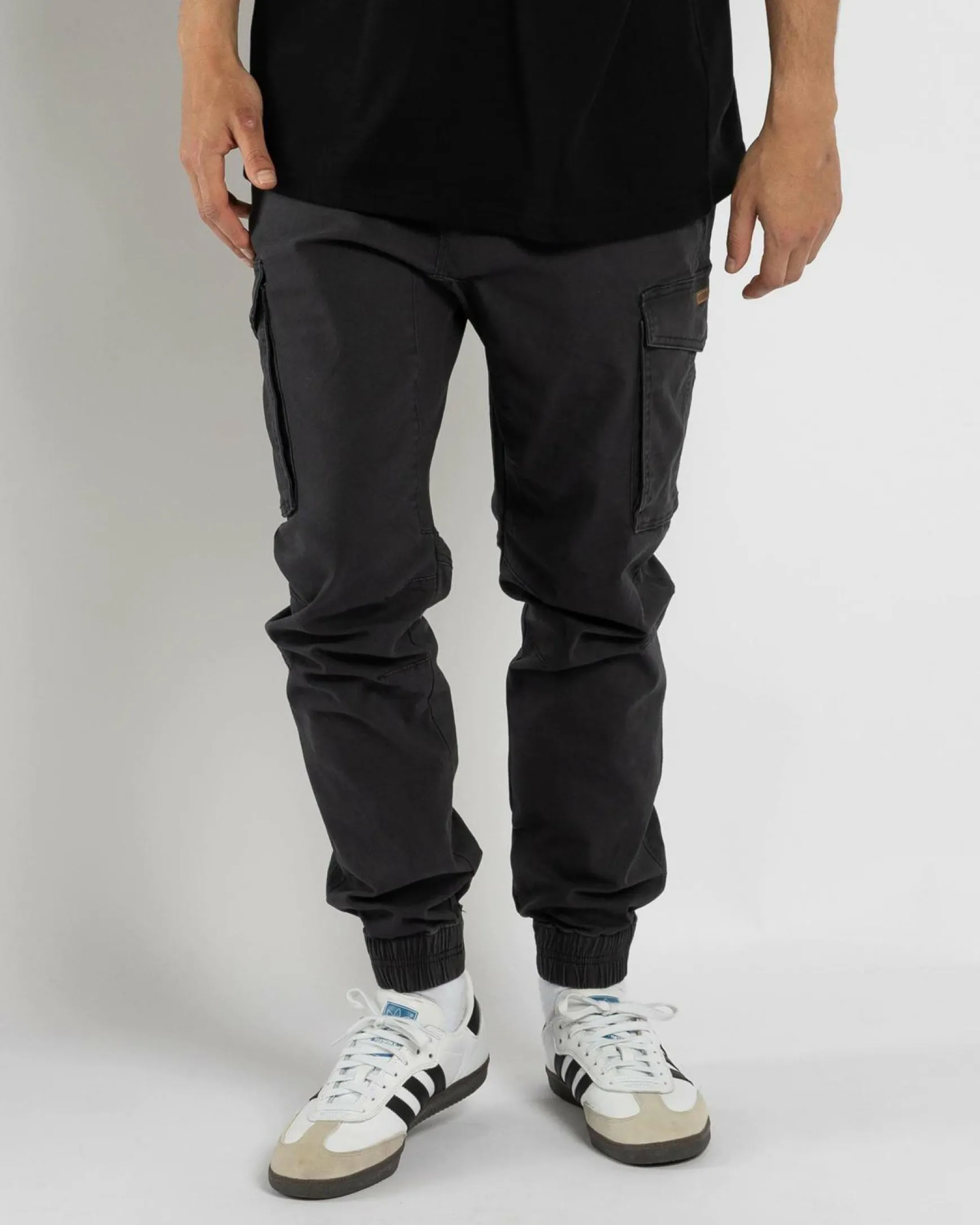 Distant Cargo Pants