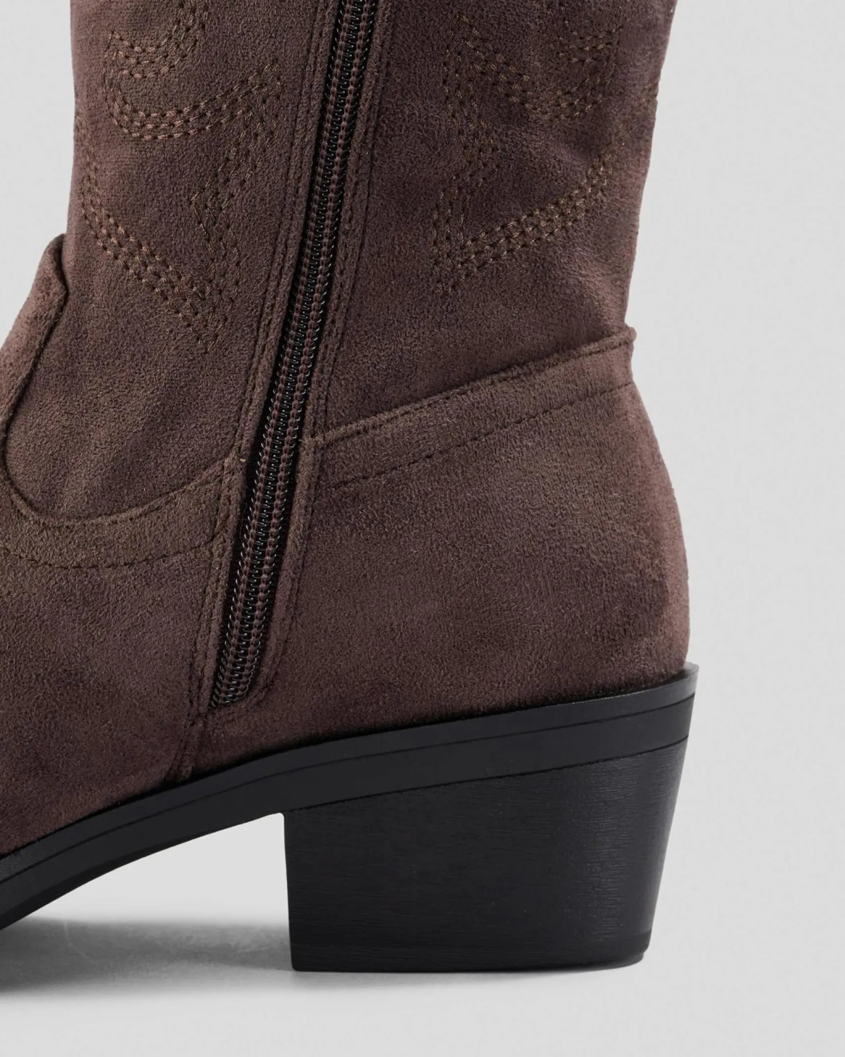 Dolly Boots