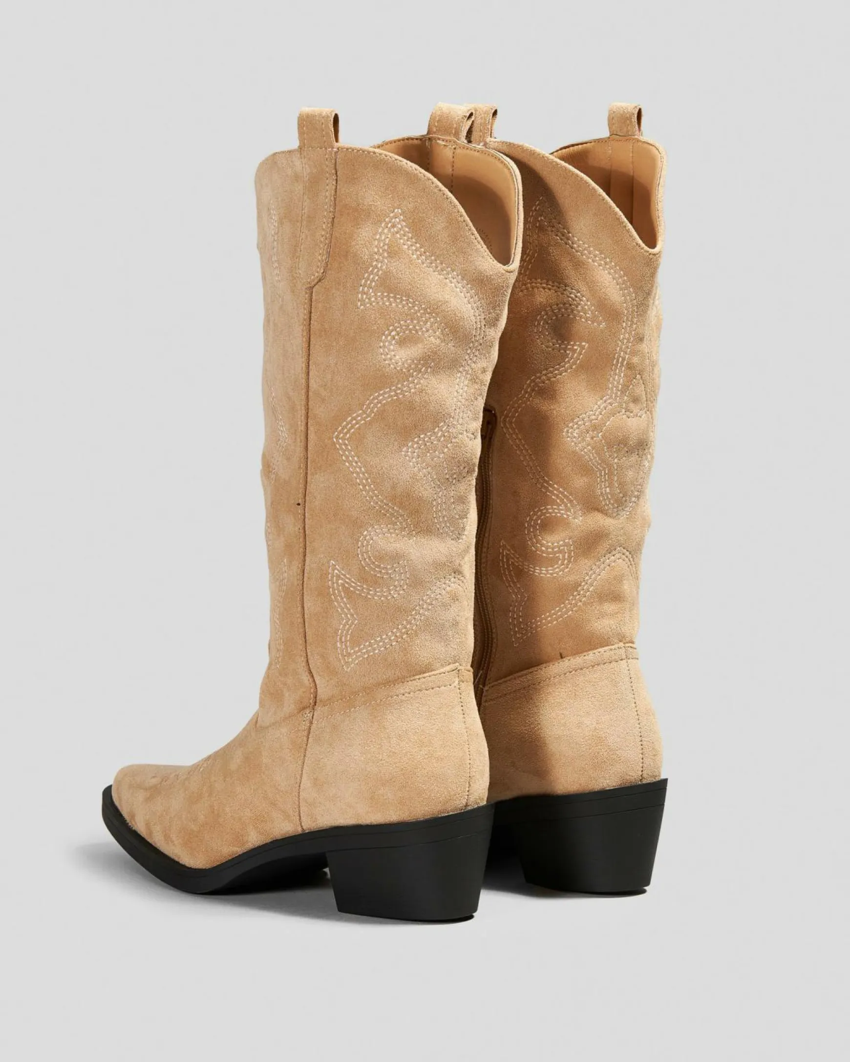 Dolly Boots