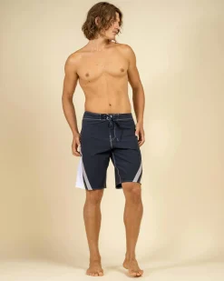Fluid 2K Pro Board Shorts