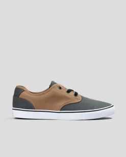 Geomet Shoes