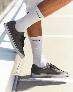 Geomet Shoes