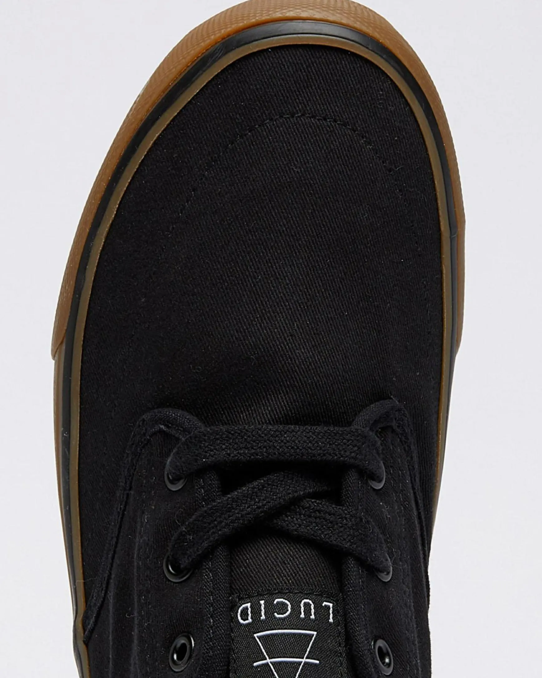 Geomet Shoes