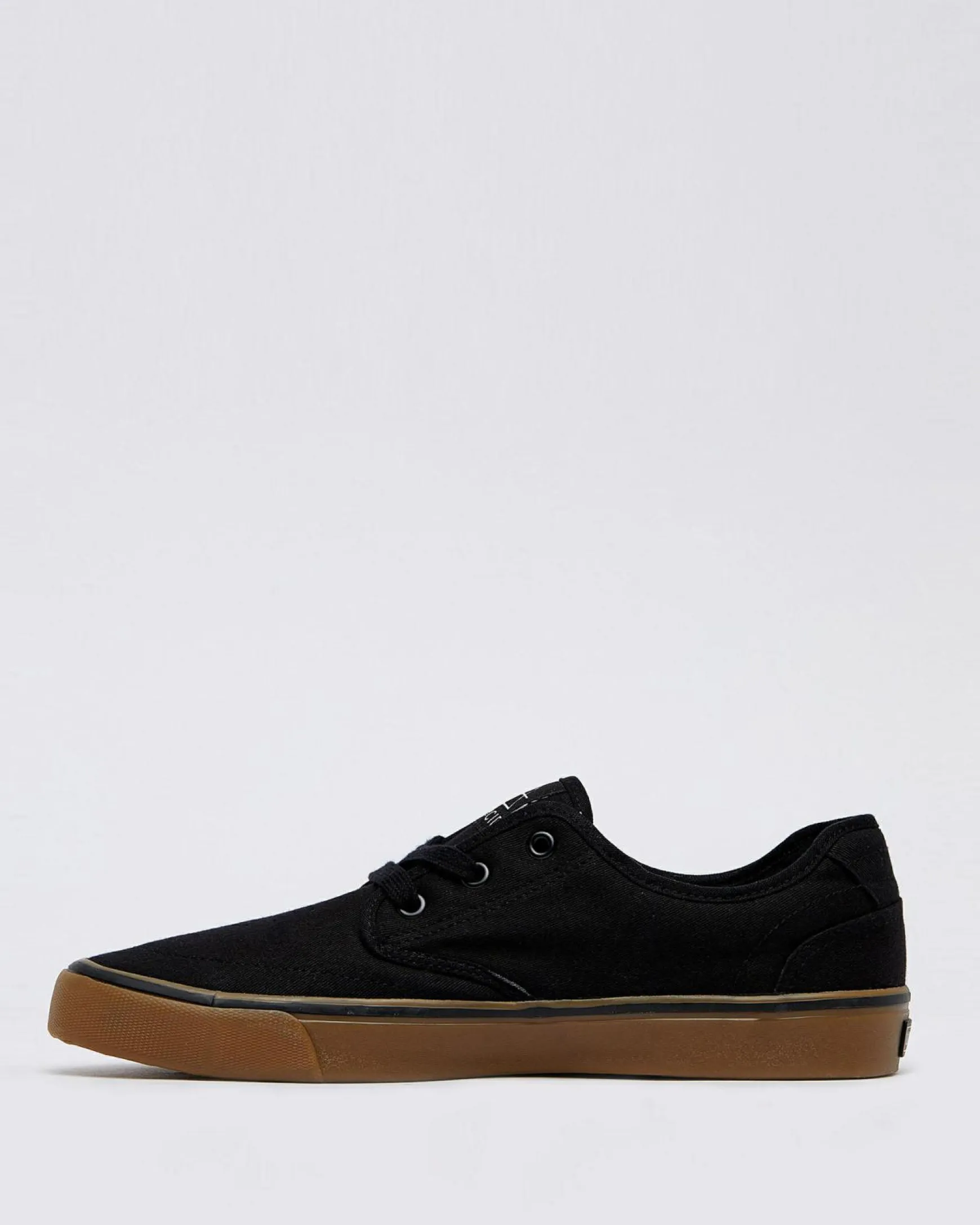 Geomet Shoes