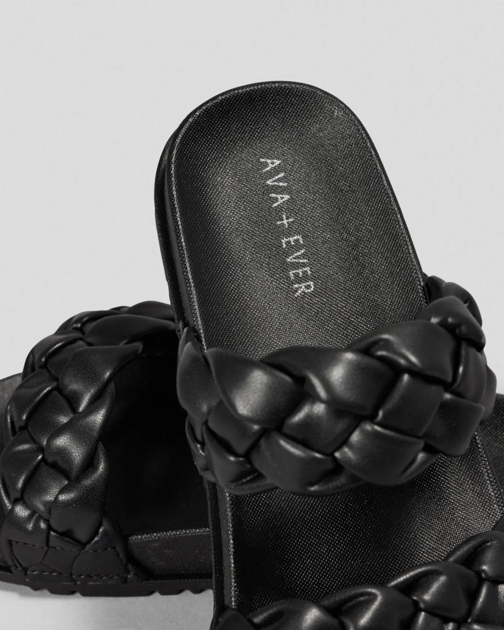 Girls' Avery Slide Sandals