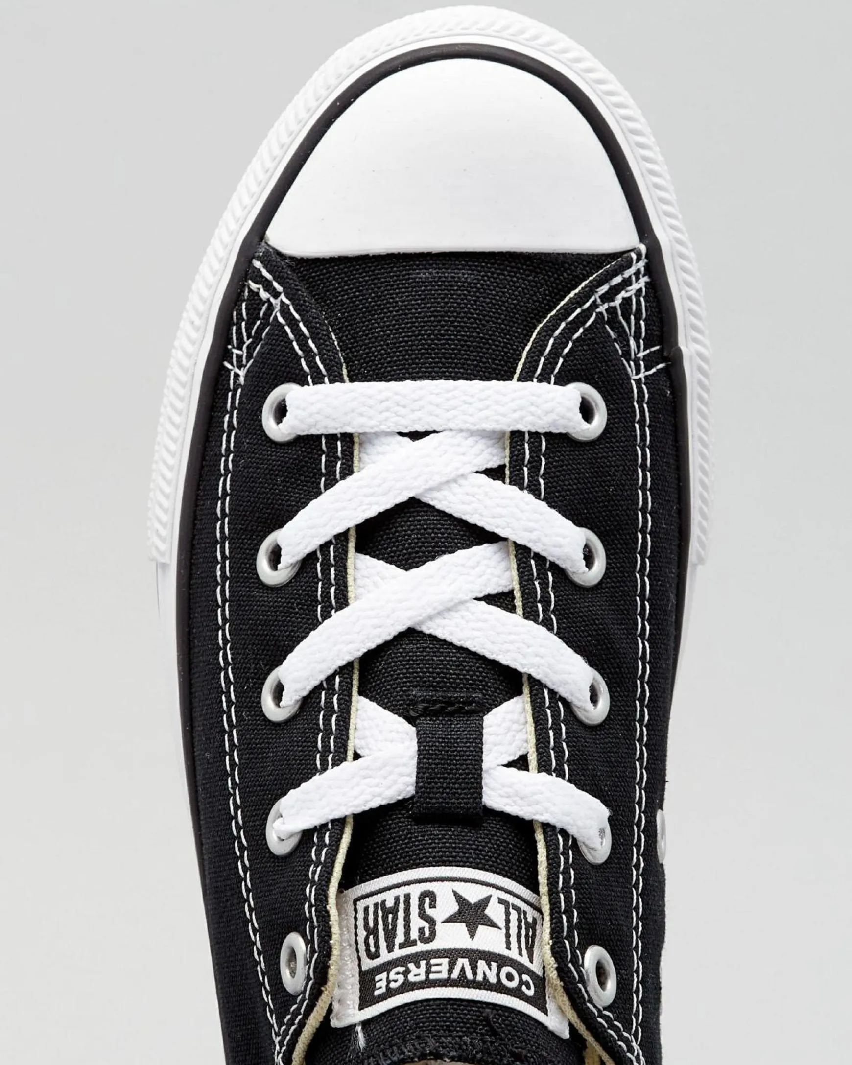 Girls' Chuck Taylor Lo-Cut Shoes