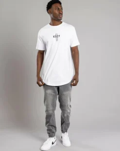 Grasp Dual Curve T-Shirt
