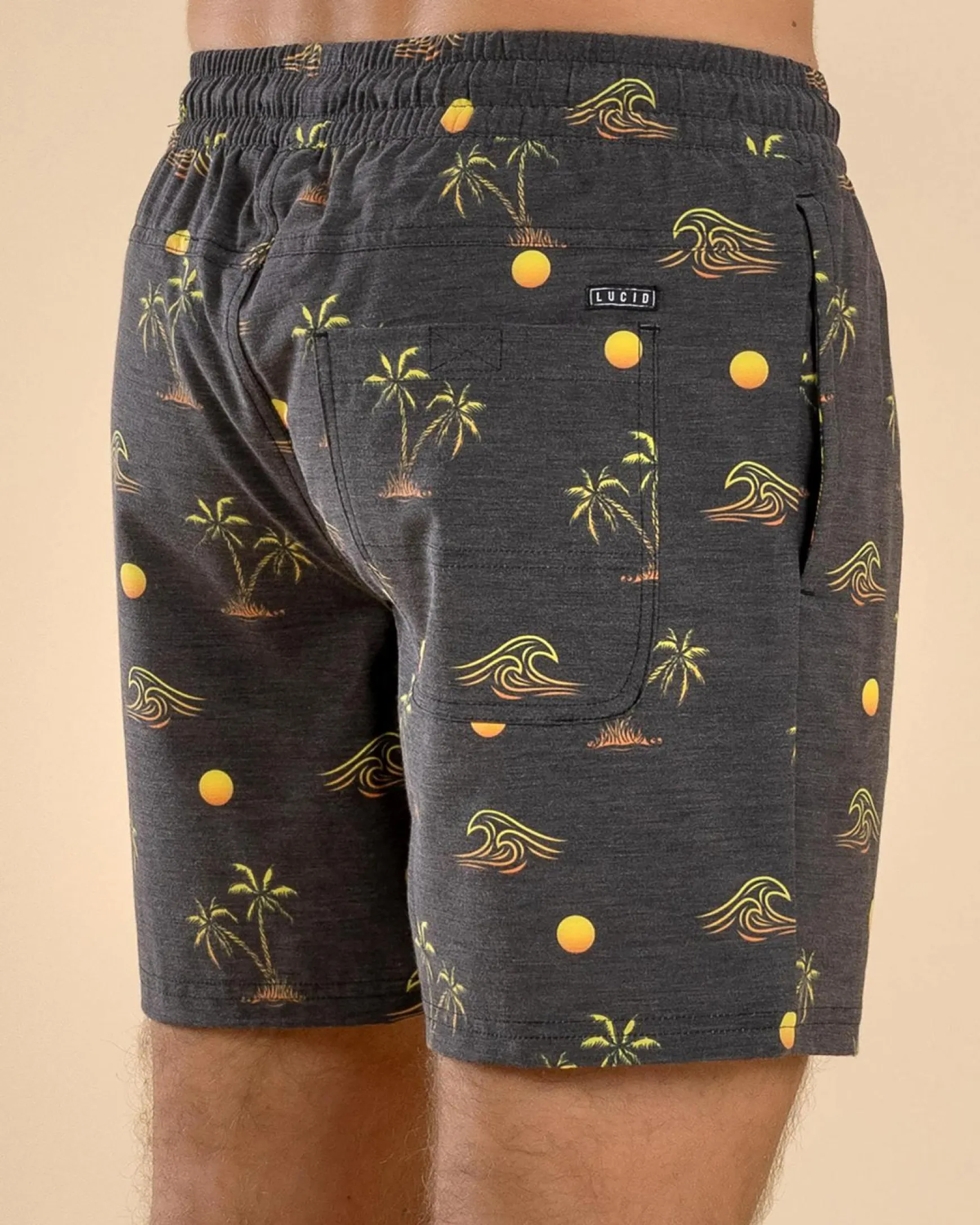 Gust Elastic Waist Shorts