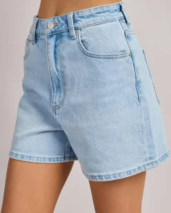 High Relaxed Shorts