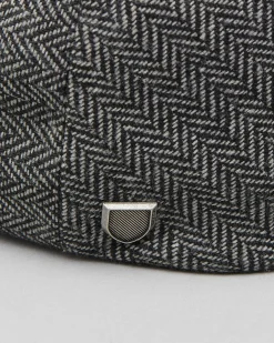 Hooligan Snap Cap