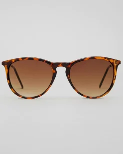 Hyra Sunglasses