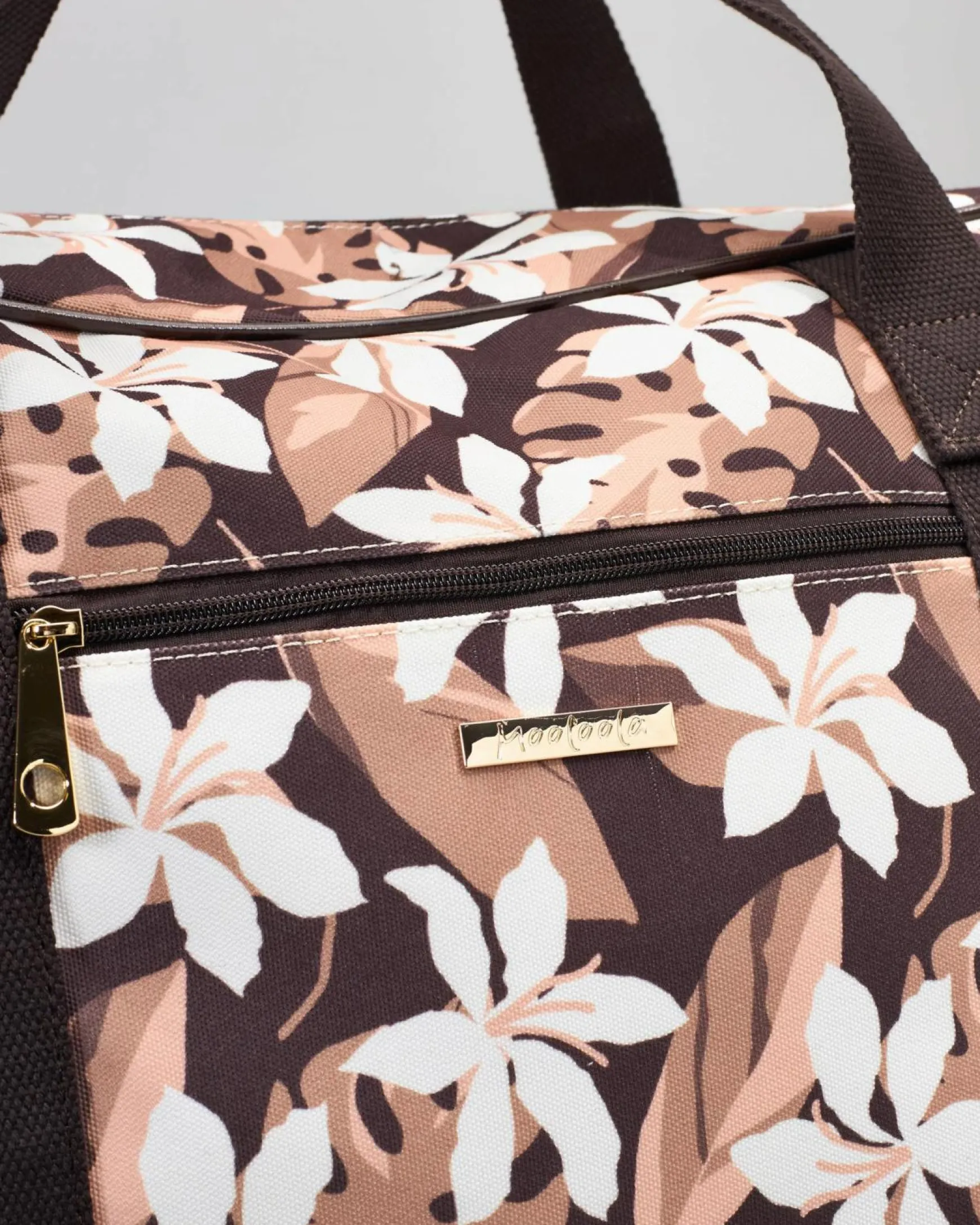Isla Travel Bag