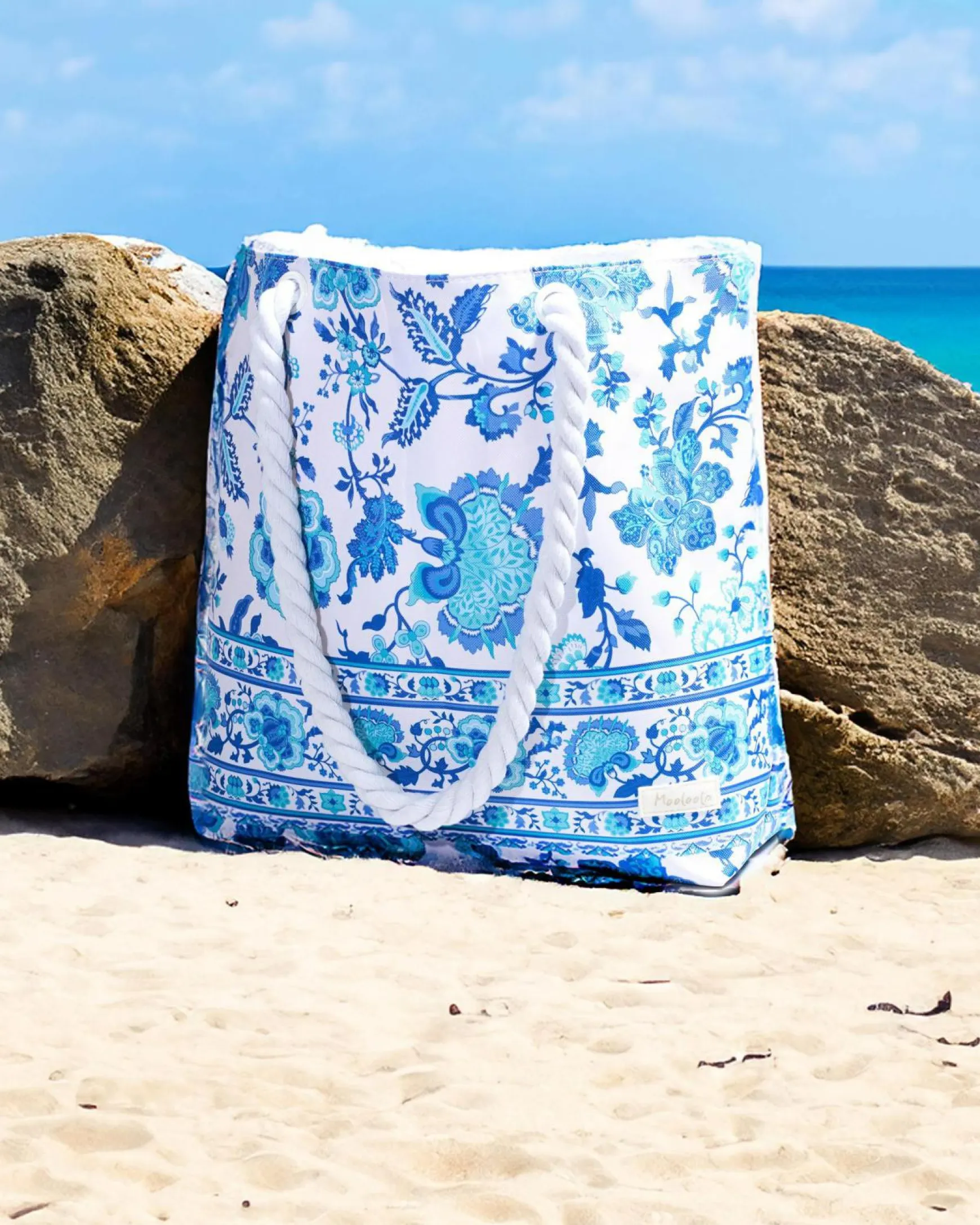 Jaymie Beach Bag