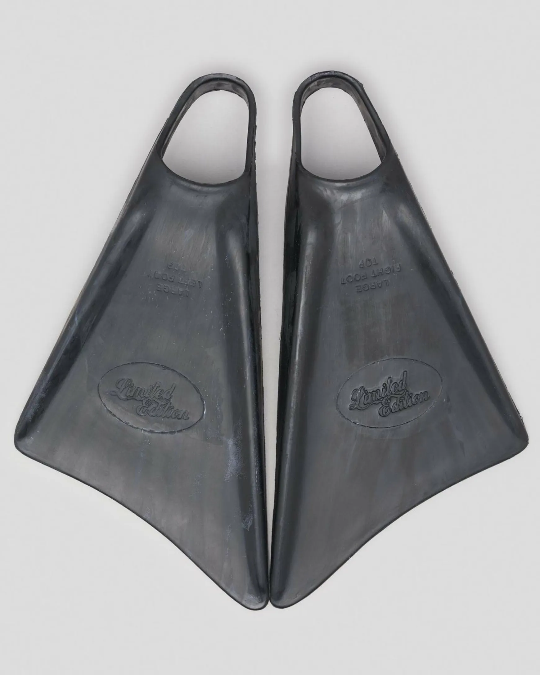 Joe Clarke All Black Fins