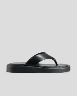 Kai Thong Sandals