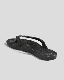 Kick Back Thongs