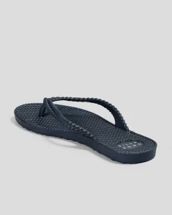 Kick Back Thongs