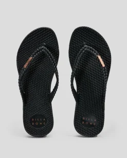 Kick Back Thongs