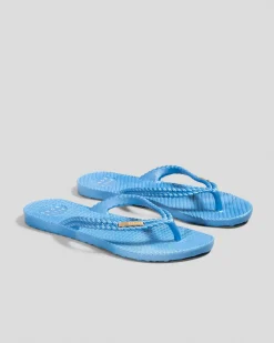 Kick Back Thongs