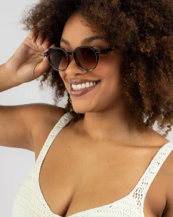 Leo Sunglasses