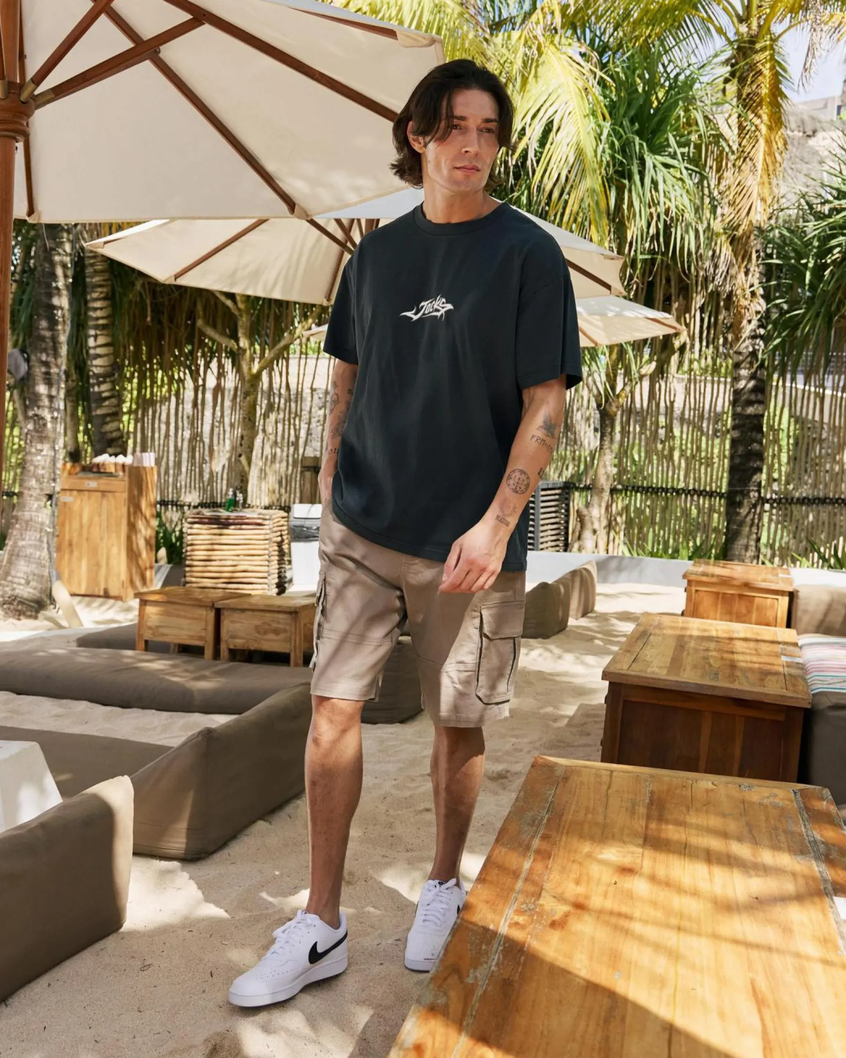 Limit Cargo Walk Shorts