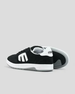 Lo-Cut Shoes