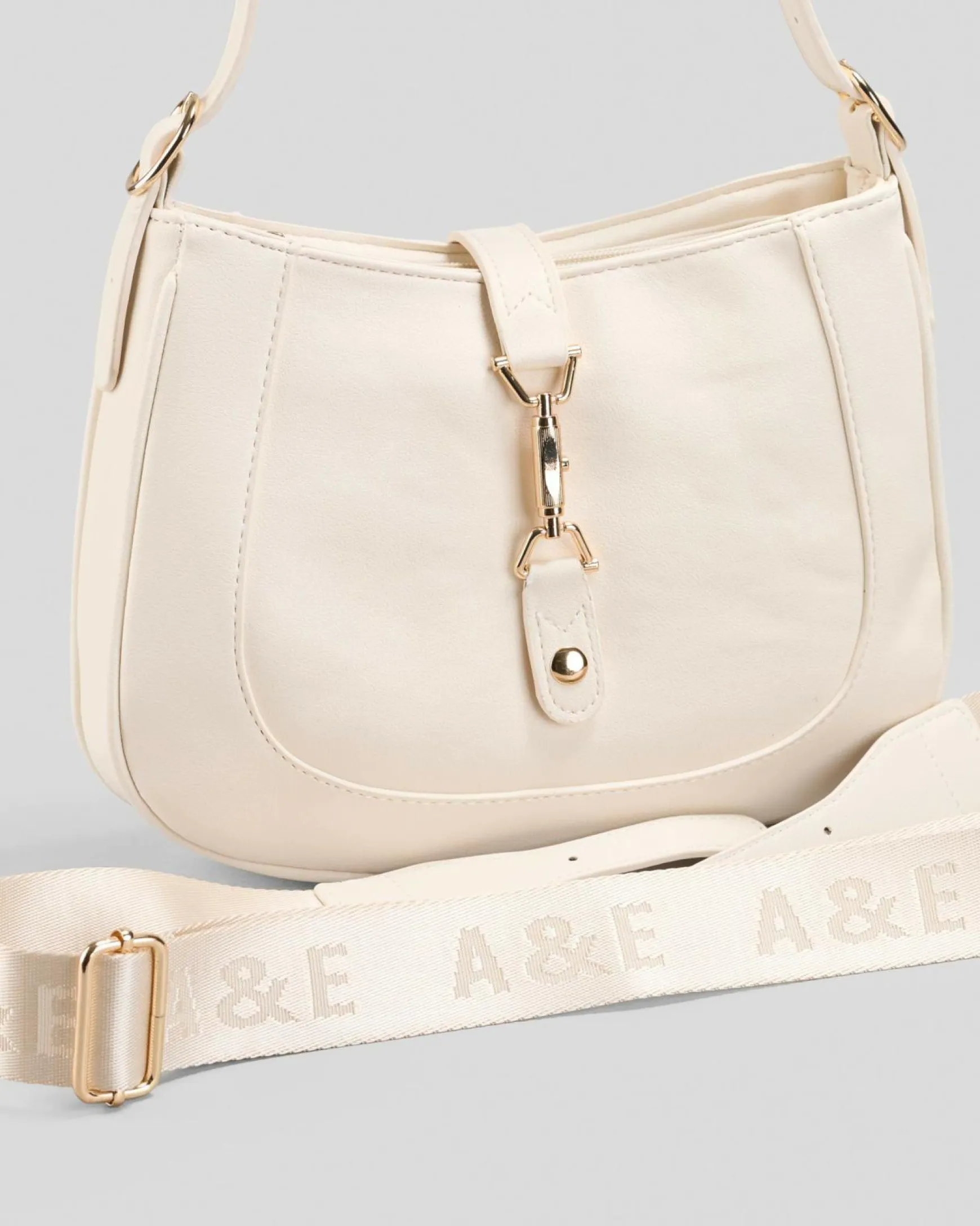 Melissa Hand Bag