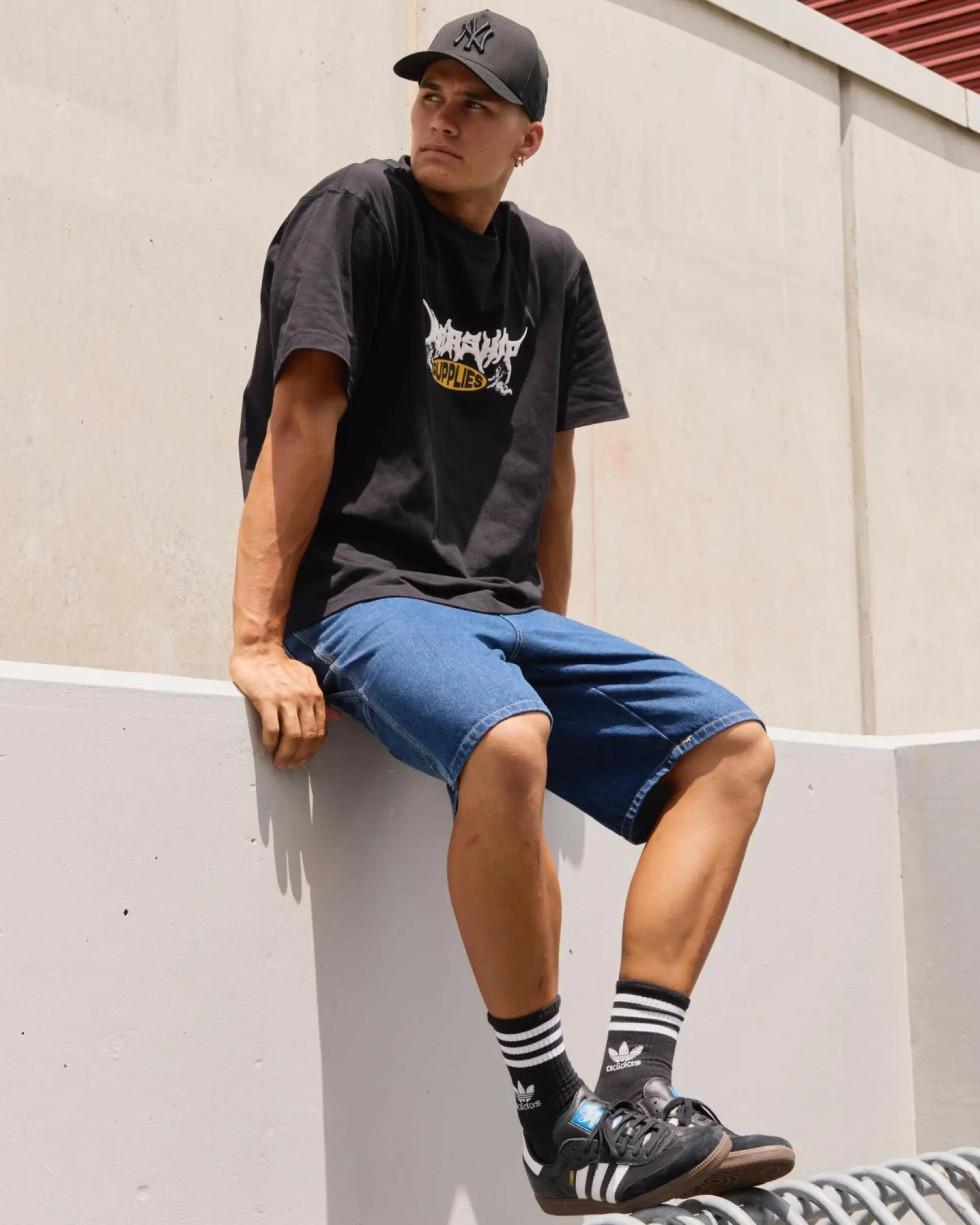 Messenger T-Shirt