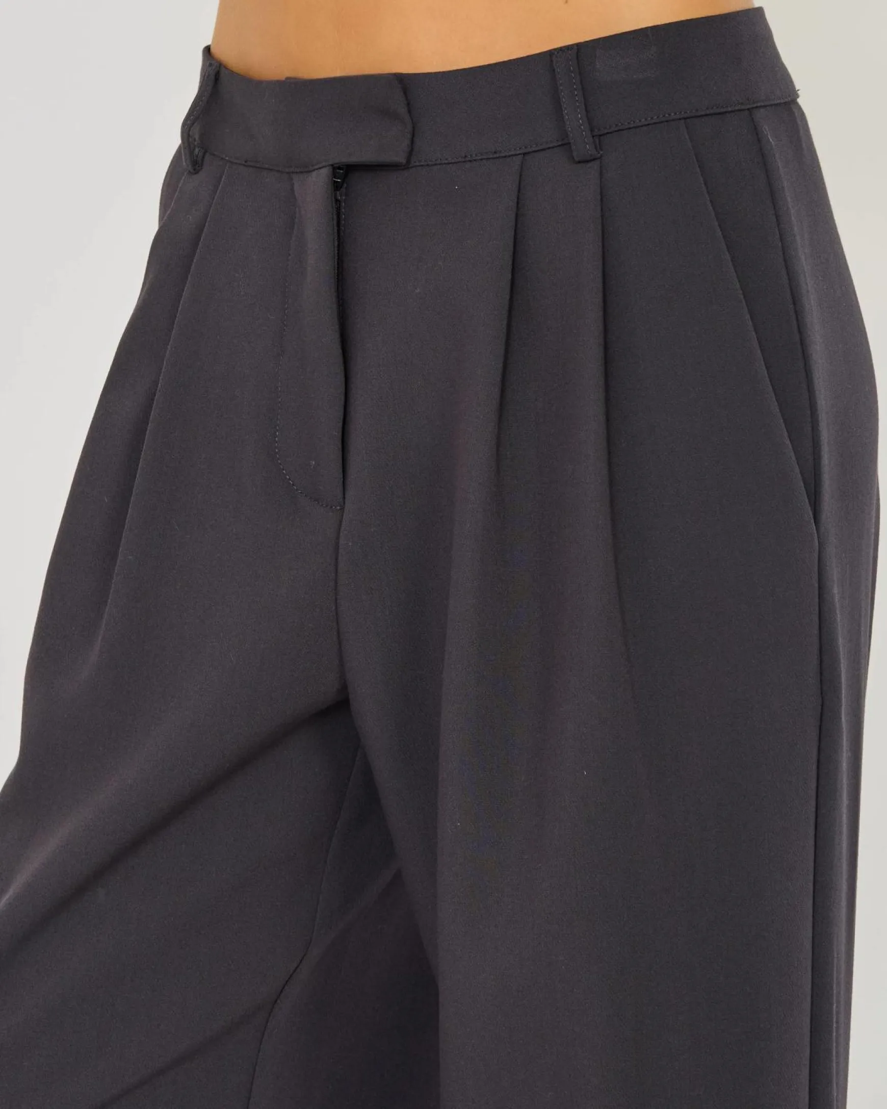 Ollie Dicaprio Pants