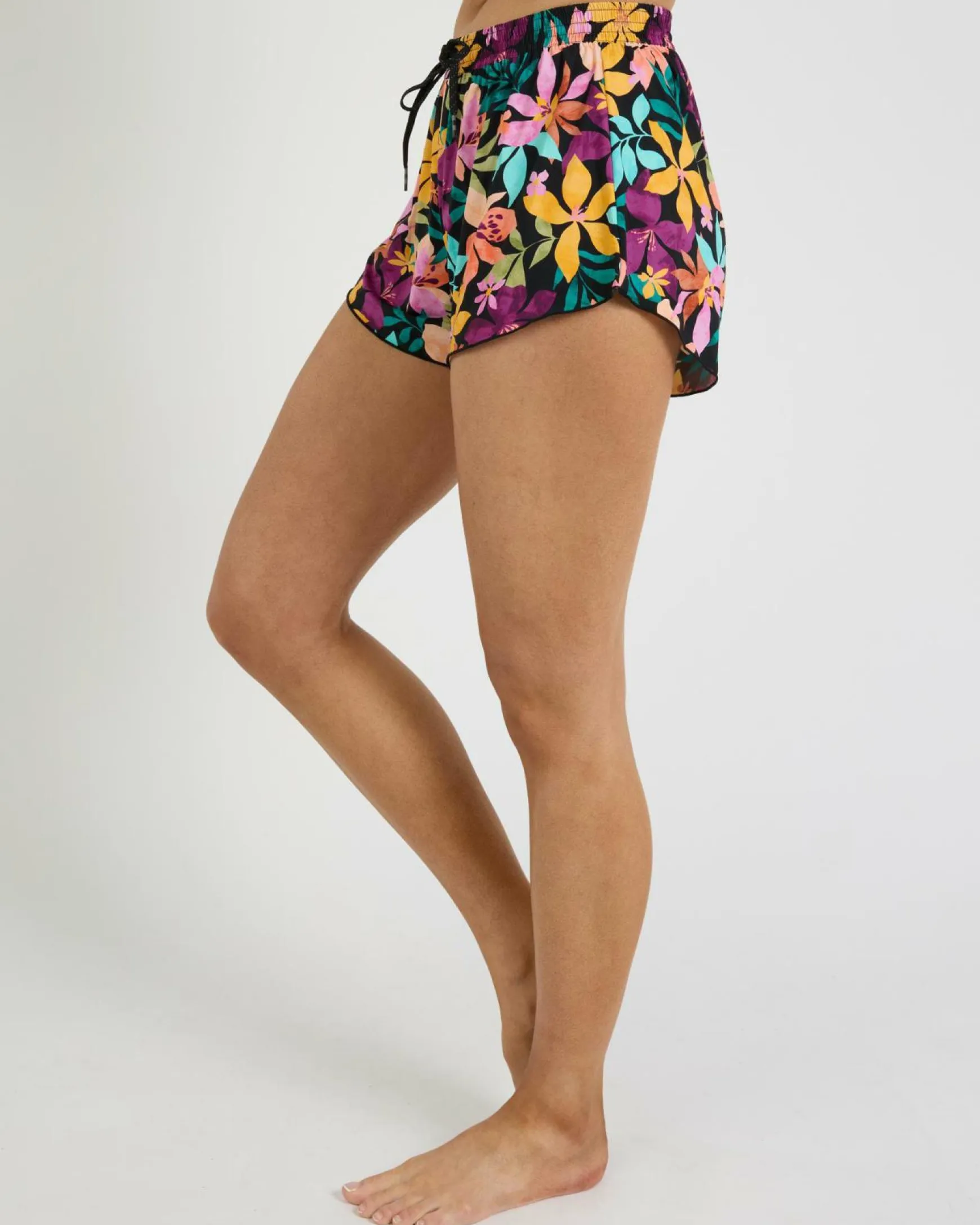 Playa Del Sol Swim Volley 3" Board Shorts