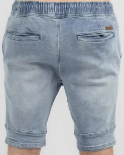 Promenade Walk Shorts