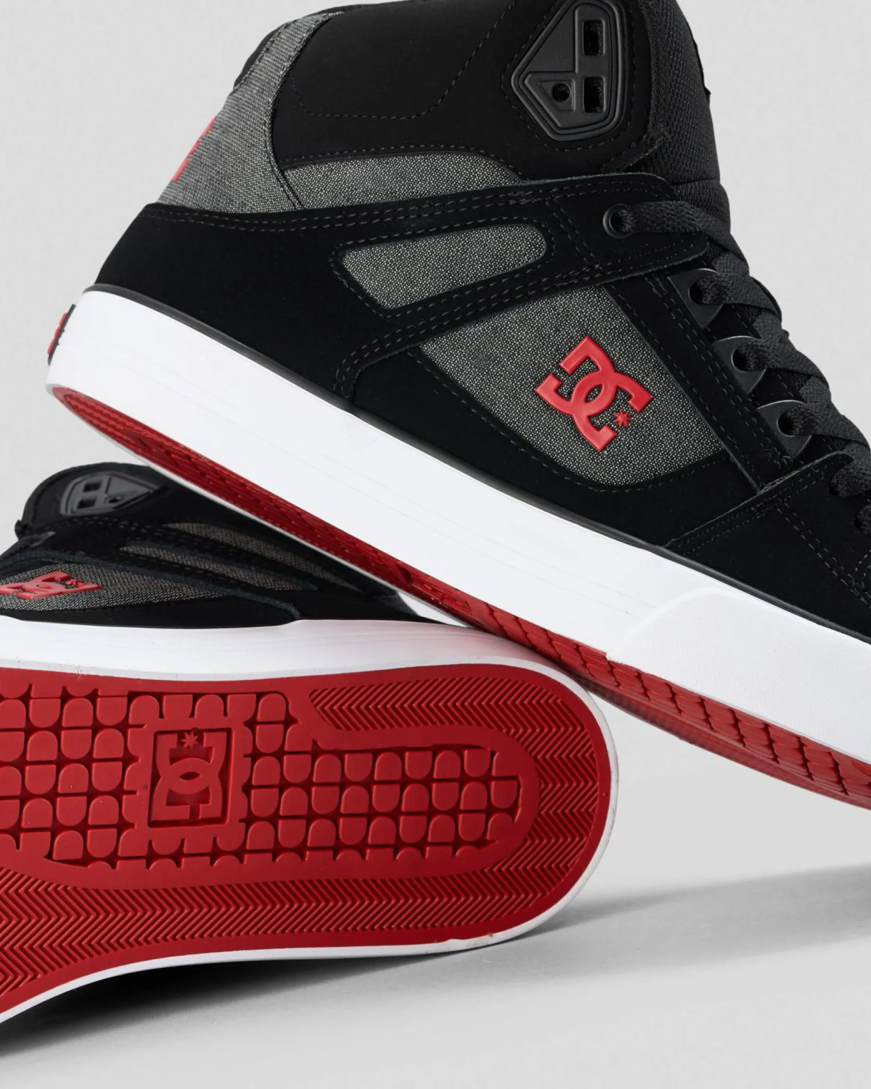 Pure High-Top WC Shoes