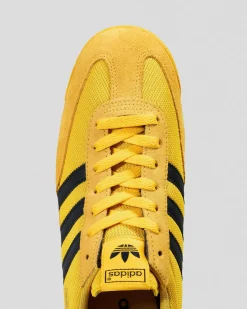 R71 Shoes