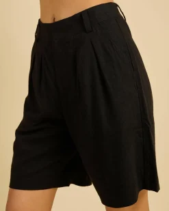 Rose Vanessa Shorts