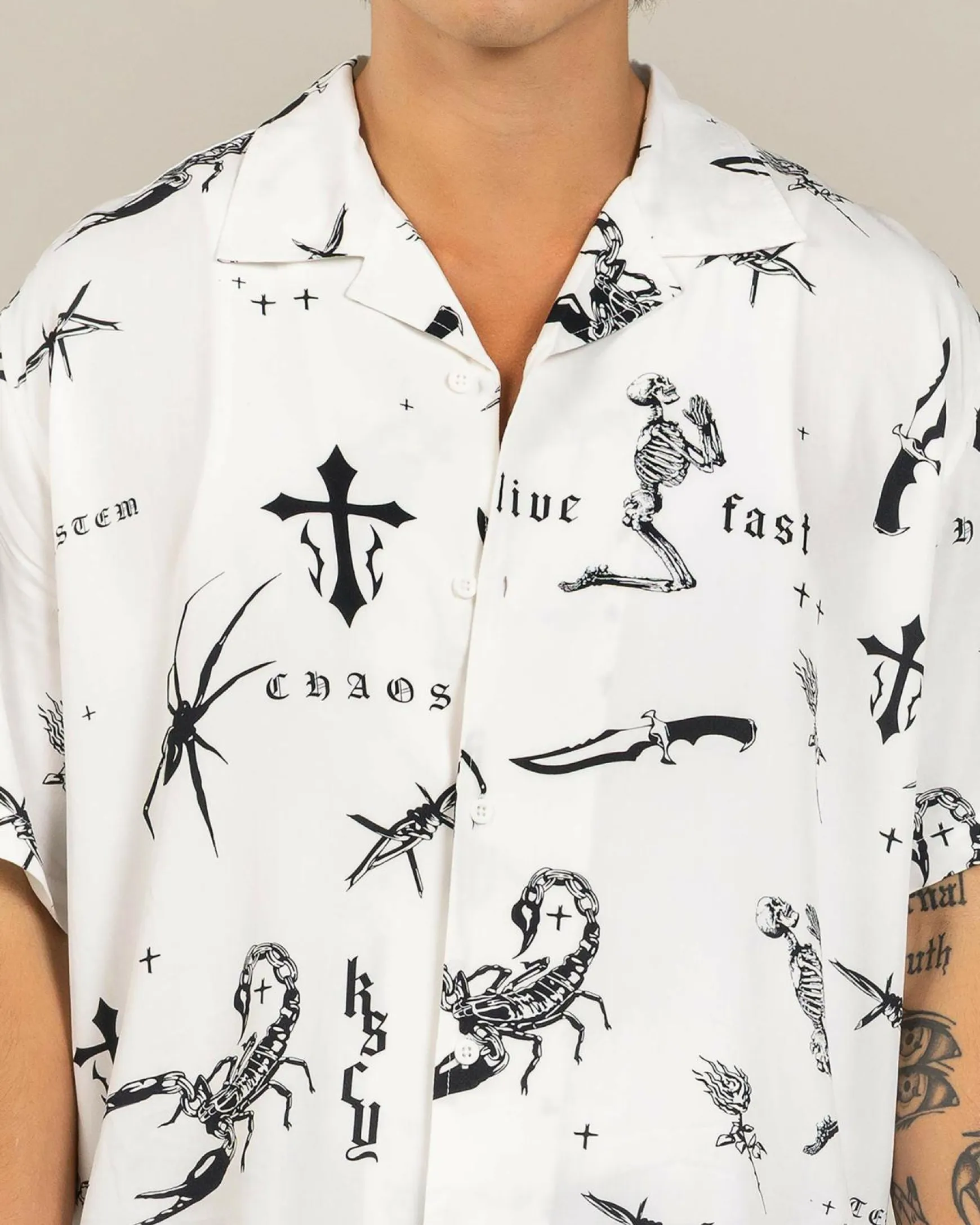Scatter Resort Short Sleeve Shirt