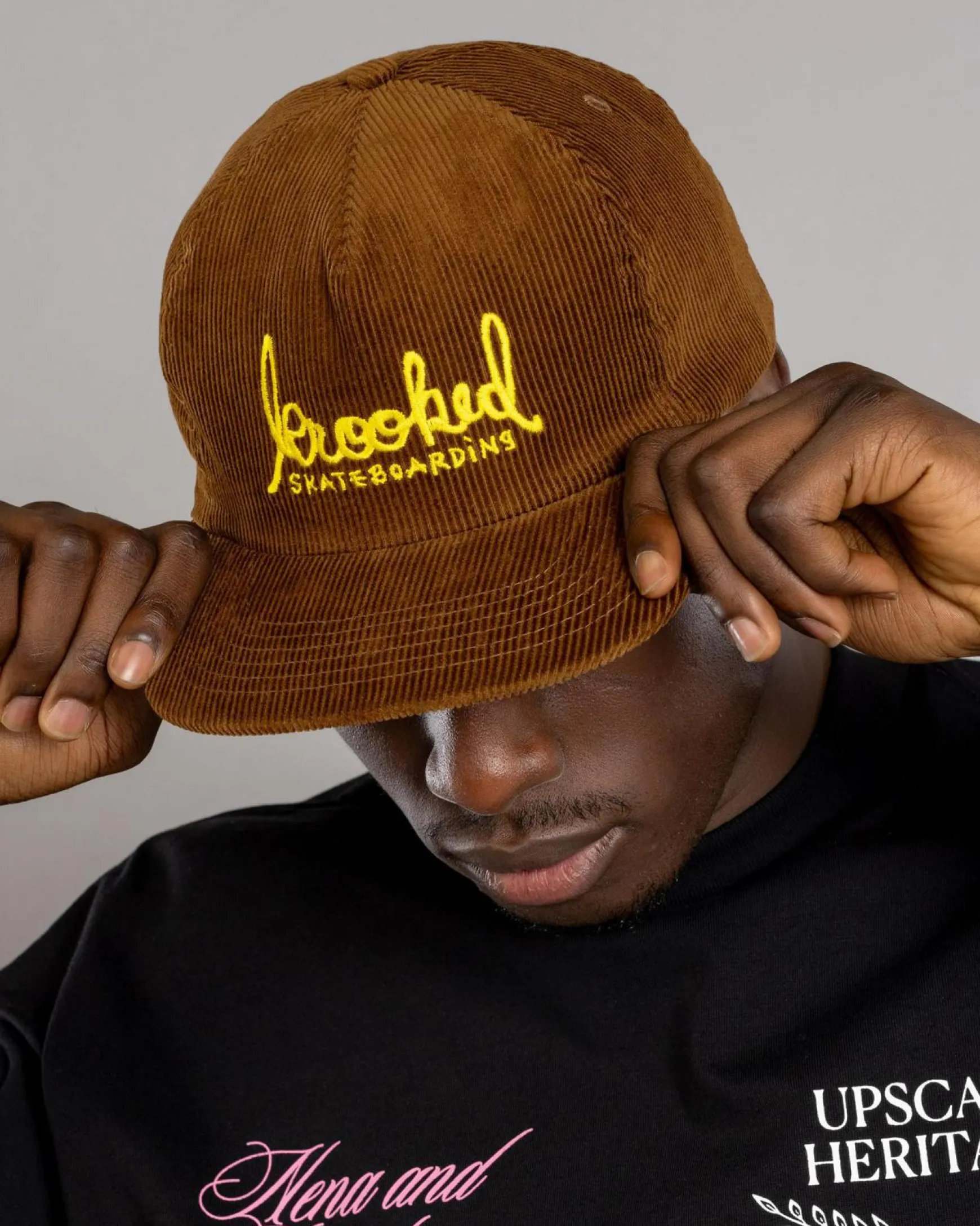 Skript Snapback Cap