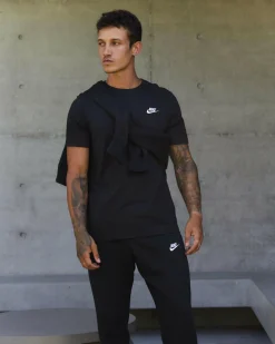 Sportswear Club T-Shirt