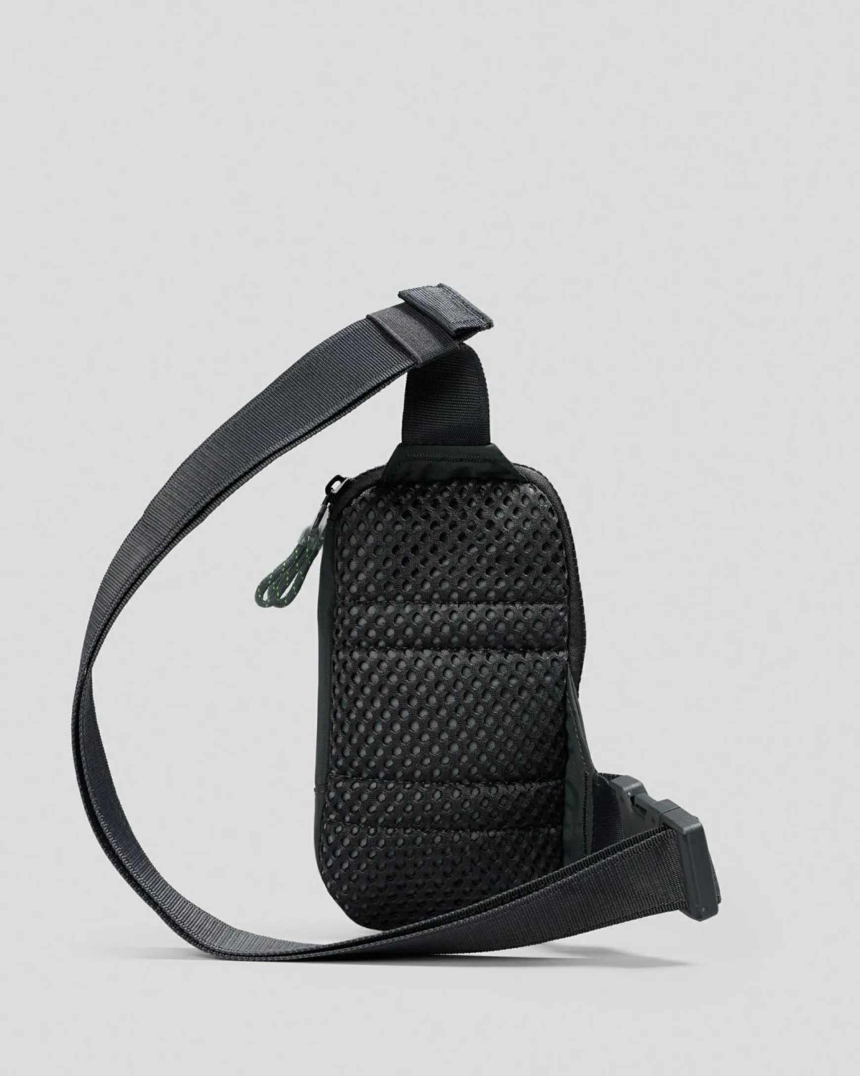Sportswear Essentials Crossbody Bag