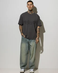 Throws T-Shirt