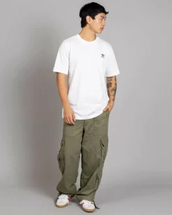 Trefoil Essential T-Shirt