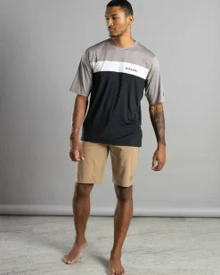 Undertow Short Sleeve Rash Vest