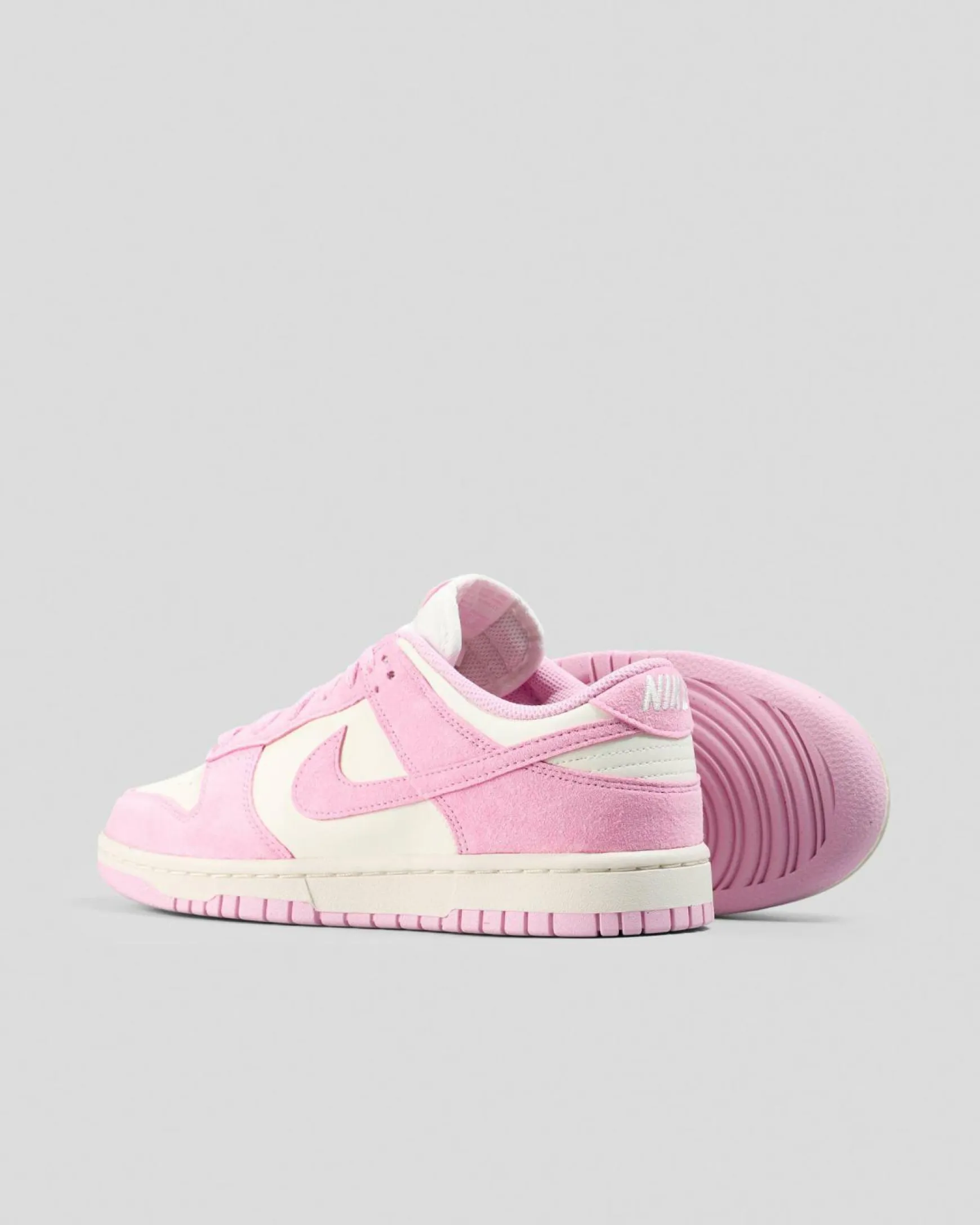 Womens Dunk Low Shoes